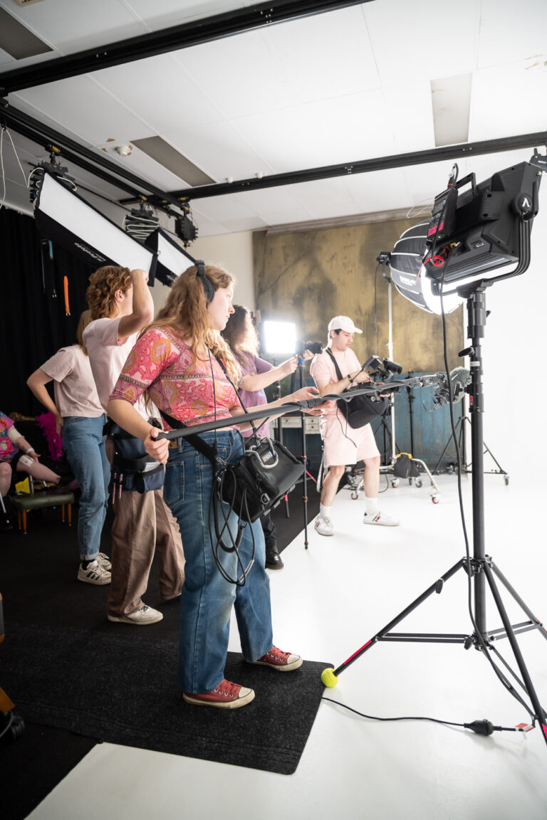 Cog Creative Pro Studio