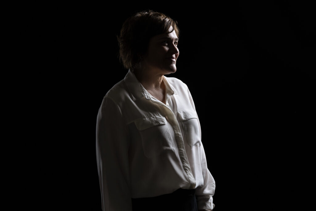 Enoki's corporate portraits in the studio